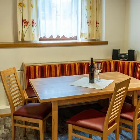 Apartment Haus Mandl *